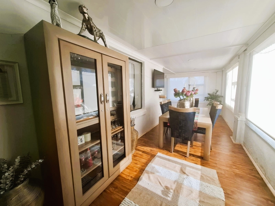 5 Bedroom Property for Sale in Villiers Free State